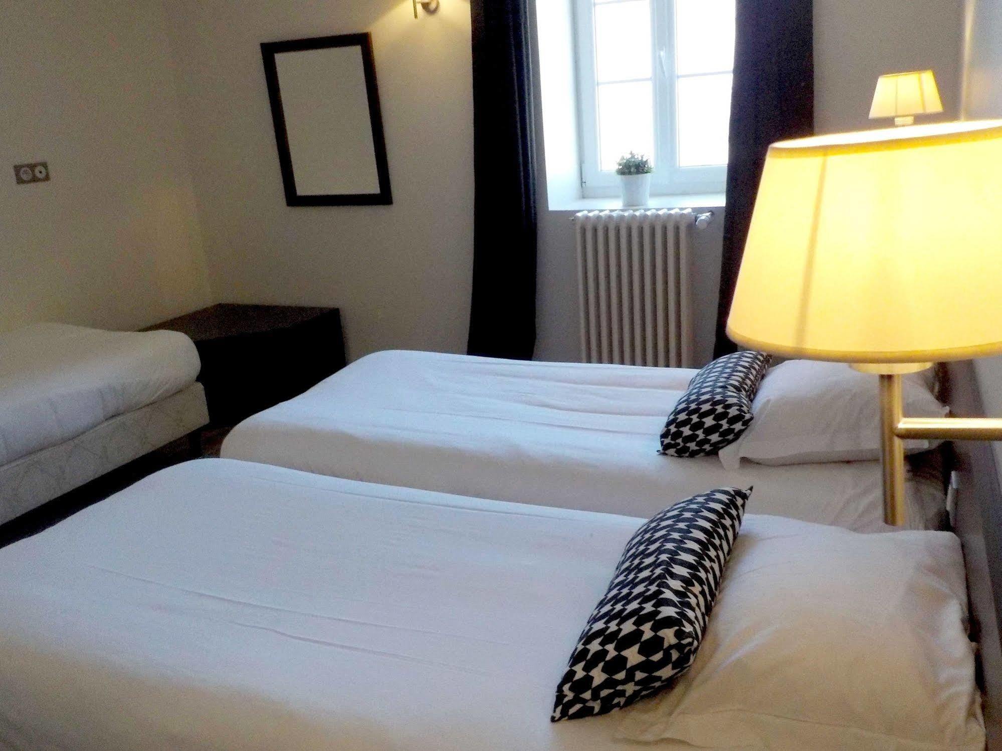 Hotel De Bretagne Dol Centre Ville - Hotel Et Restaurant Dol-de-Bretagne Eksteriør billede