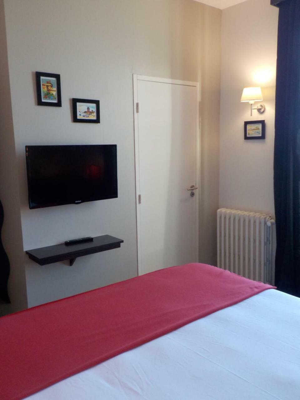Hotel De Bretagne Dol Centre Ville - Hotel Et Restaurant Dol-de-Bretagne Eksteriør billede